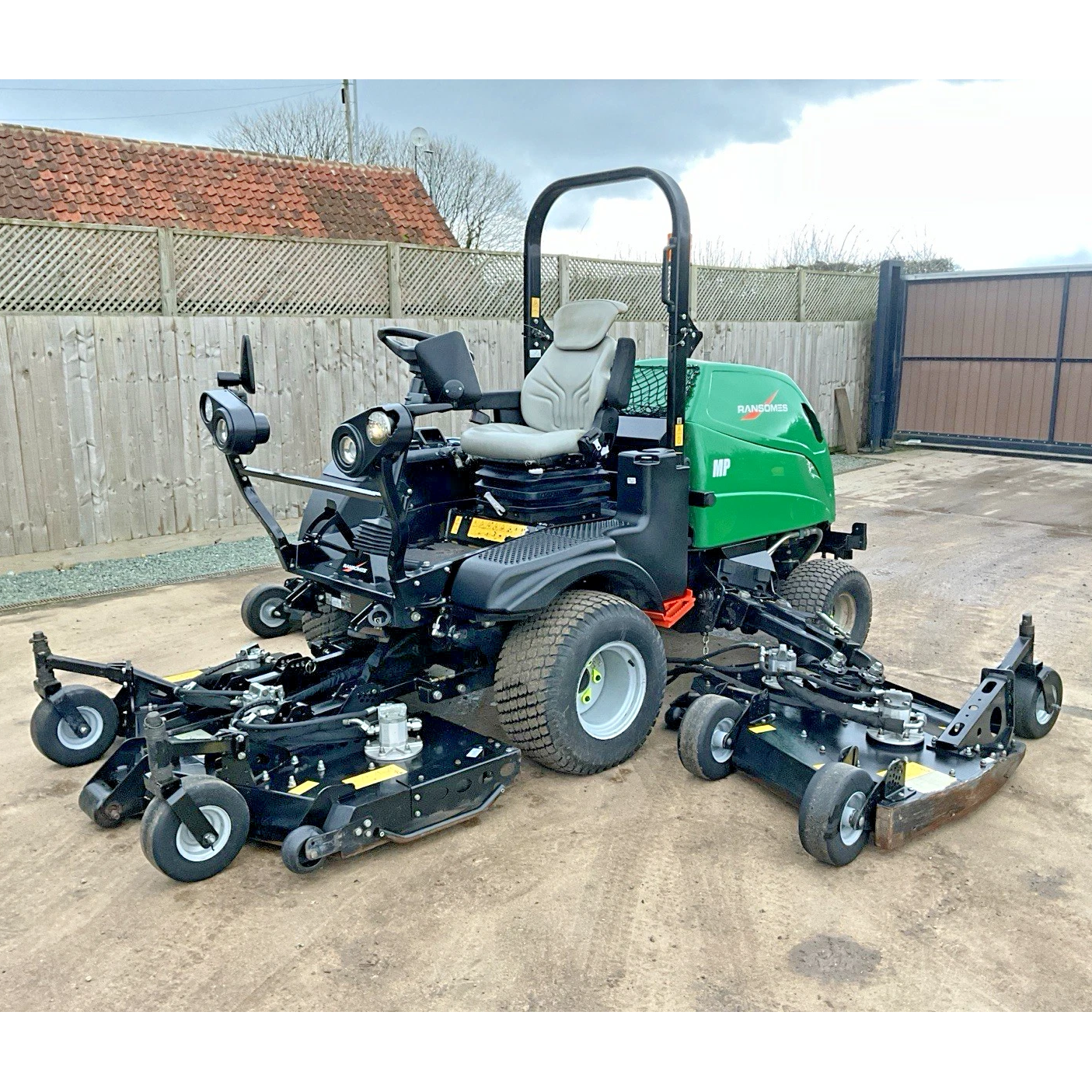 2019 RANSOMES MP653 WIDE AREA BATWING RIDE ON LAWN MOWER